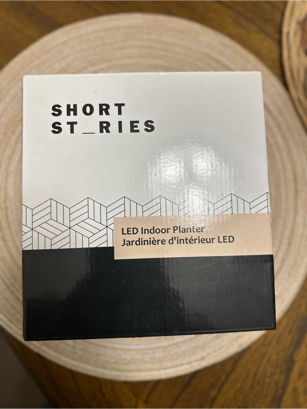 Short Stories LED Indoor Planter